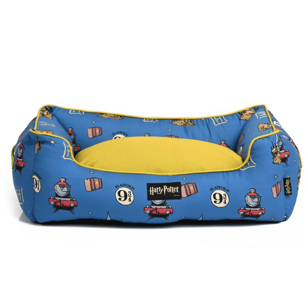 Harry Potter Welcome To Hogwarts Bed for Dogs and Cats