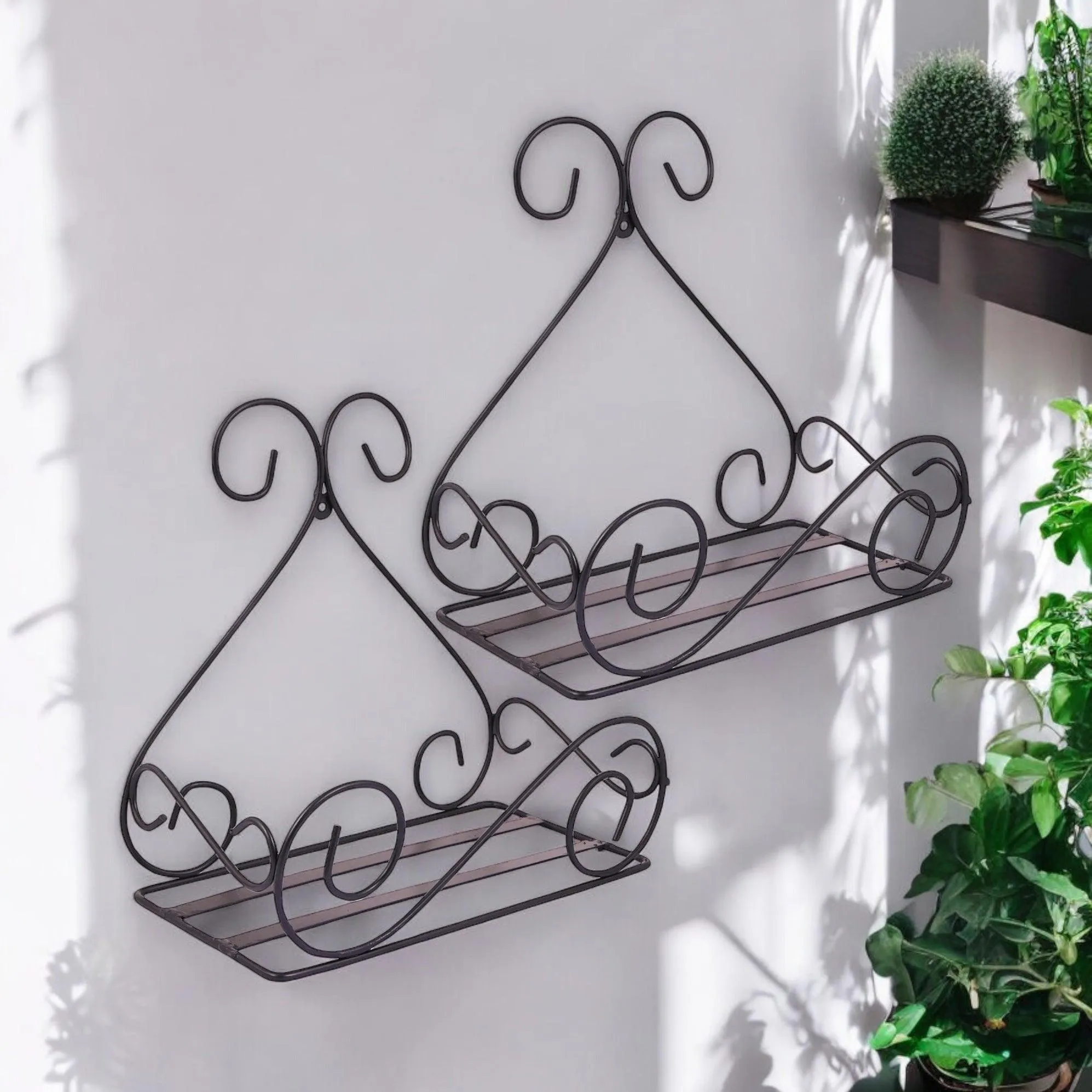 Wooden Twist Planter Stand Flower Pot Stand for Balcony, Living Room, Outdoor, Indoor Grill Rack Set of 4 Rustic Wooden Plant Stands for Garden, Patio, and Home Decor